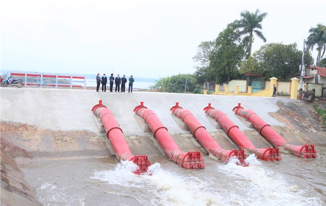 Từ 0 giờ ngày 1 tháng 2 lấy nước đợt 2 gieo cấy vụ Đông Xuân ở Trung du và Đồng bằng Bắc Bộ (30/1/2023)